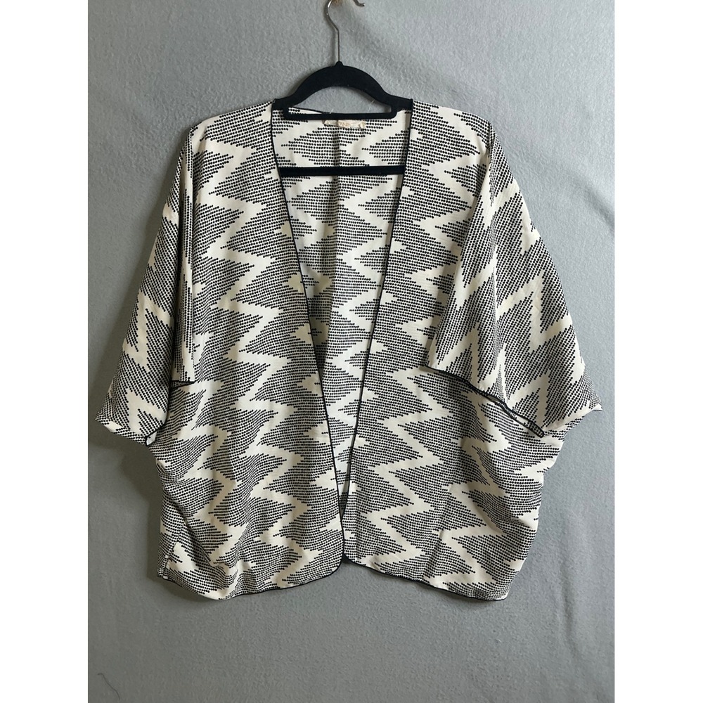 Painted Threads Top Women's Medium Kimono Topper Open Front Geometric Print‎
